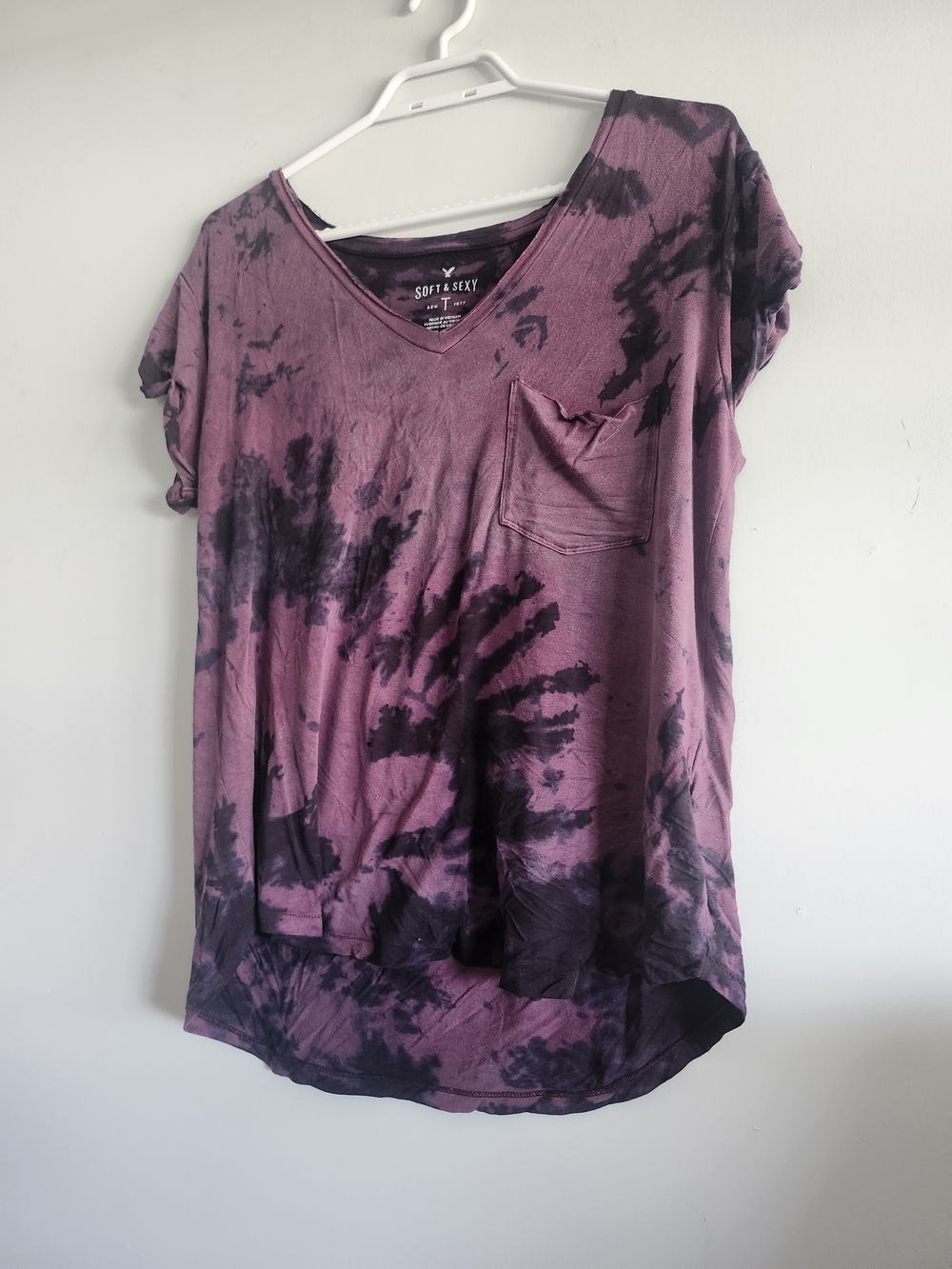 American Eagle Outfitters Purple and Black Tie-Dye V-Neck Pocket Tee